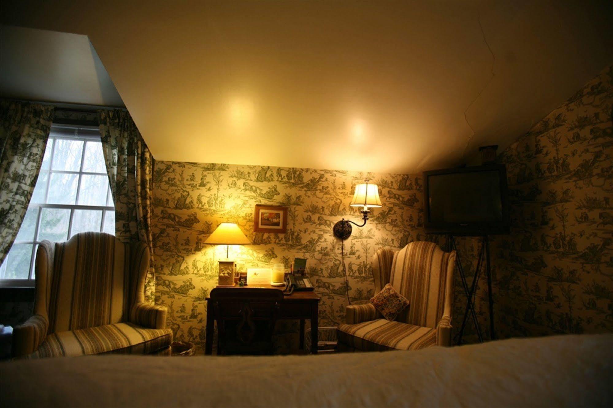 Bed and Breakfast Wild Wisteria Chadds Ford Экстерьер фото