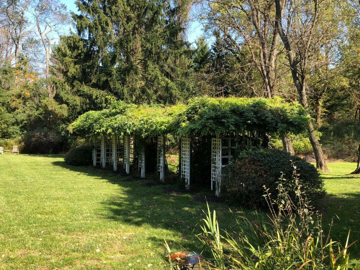 Bed and Breakfast Wild Wisteria Chadds Ford Экстерьер фото